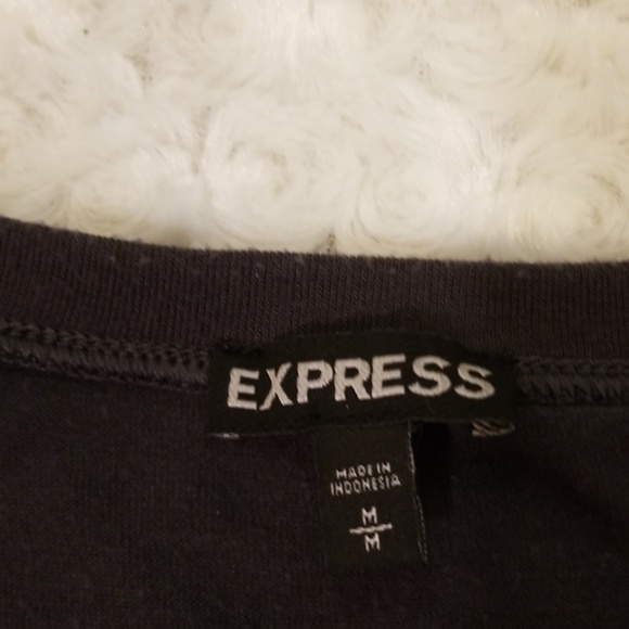 Express gray criss-cross design top - Picture 6 of 8